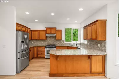 8416 SW Cedarcrest St, Portland, OR 97223 - Photo 9