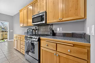 3647 Lodenquai Ln, Eugene, OR 97404 - Photo 15