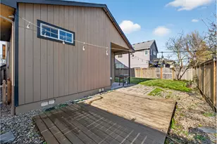 3647 Lodenquai Ln, Eugene, OR 97404 - Photo 33