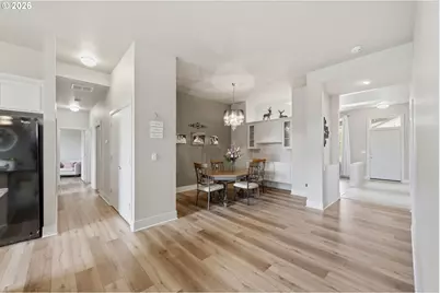 3710 River Heights Dr, Springfield, OR 97477 - Photo 9