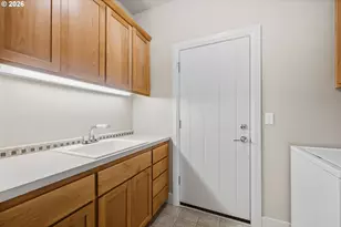 3710 River Heights Drive, Springfield, OR 97477 - Photo 27