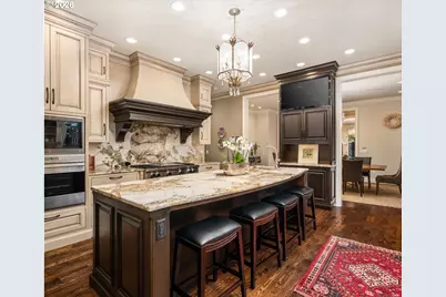 2744 SW Sherwood Dr, Portland, OR 97201 - Photo 15