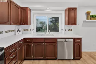 2016 NE 123rd Ave, Vancouver, WA 98684 - Photo 9
