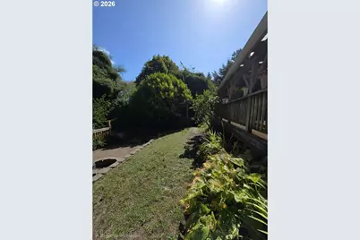 85049 Highway 101, Florence, OR 97439 - Photo 21