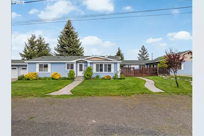 404 S College St, Joseph, OR 97846 - Photo 3