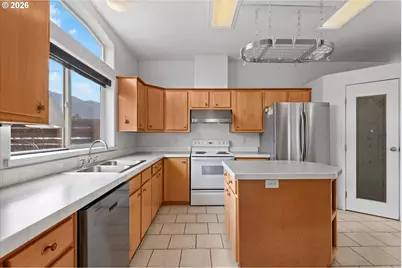 404 S College St, Joseph, OR 97846 - Photo 11