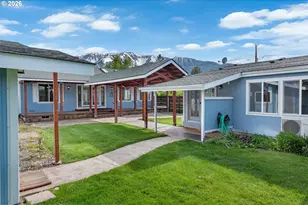404 S College St, Joseph, OR 97846 - Photo 39