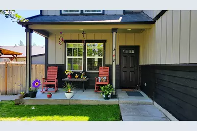 25206 Irenic Ave, Veneta, OR 97487 - Photo 3