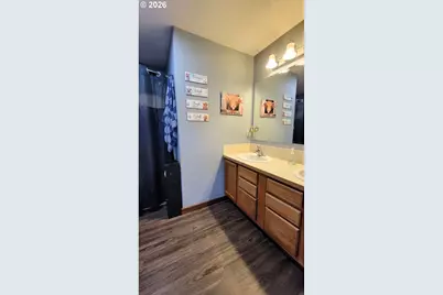 25206 Irenic Ave, Veneta, OR 97487 - Photo 11