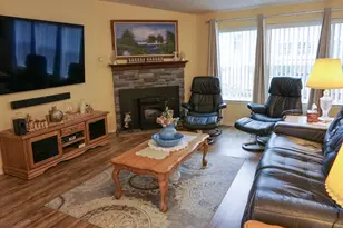 225 Knoll Terrace Dr, Canyonville, OR 97417 - Photo 7