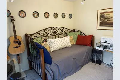 225 Knoll Terrace Dr, Canyonville, OR 97417 - Photo 27