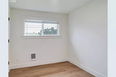 1218 NW Lake St, Newport, OR 97365 - Photo 17
