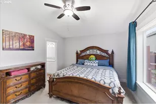 806 Wassom St, Lebanon, OR 97355 - Photo 25