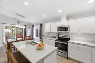 806 Wassom St, Lebanon, OR 97355 - Photo 9