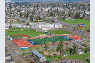 806 Wassom St, Lebanon, OR 97355 - Photo 41