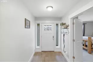 806 Wassom St, Lebanon, OR 97355 - Photo 17