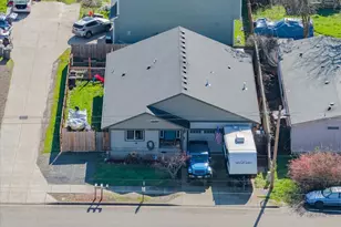 806 Wassom St, Lebanon, OR 97355 - Photo 33