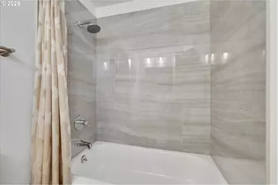 21800 SW Blaine St, Beaverton, OR 97003 - Photo 25