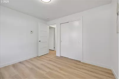 21800 SW Blaine St, Beaverton, OR 97003 - Photo 21