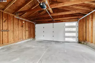 21800 SW Blaine St, Beaverton, OR 97003 - Photo 27