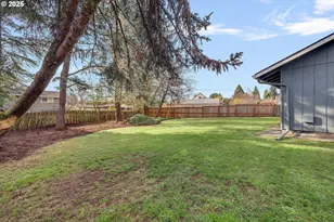 21800 SW Blaine St, Beaverton, OR 97003 - Photo 33