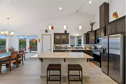 822 Spyglass Dr, Bandon, OR 97411 - Photo 15