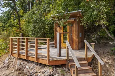 183 Condit Dr, White Salmon, WA 98672 - Photo 33