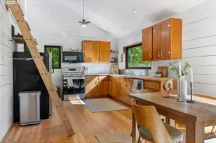 183 Condit Dr, White Salmon, WA 98672 - Photo 11