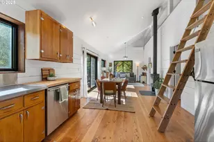 183 Condit Dr, White Salmon, WA 98672 - Photo 9