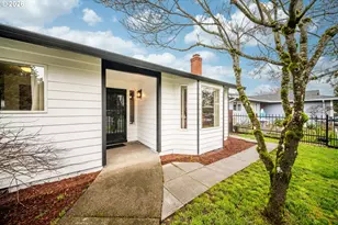 11223 SE Clinton St, Portland, OR 97266 - Photo 3