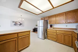 11223 SE Clinton St, Portland, OR 97266 - Photo 9