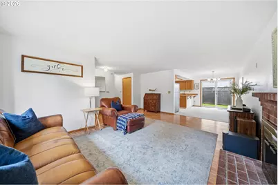 11223 SE Clinton St, Portland, OR 97266 - Photo 5