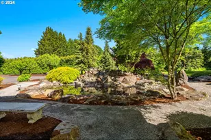 24300 NE Dayton Ave, Newberg, OR 97132 - Photo 3