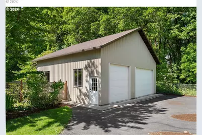 24300 NE Dayton Ave, Newberg, OR 97132 - Photo 43