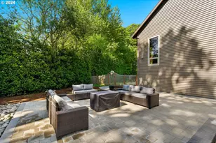 24300 NE Dayton Ave, Newberg, OR 97132 - Photo 41