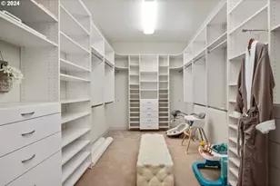 24300 NE Dayton Ave, Newberg, OR 97132 - Photo 37