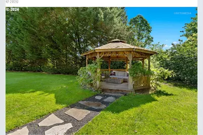 24300 NE Dayton Ave, Newberg, OR 97132 - Photo 45