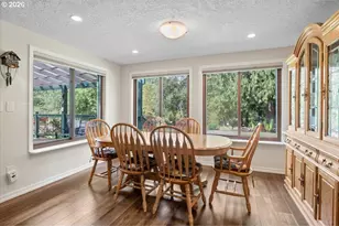 1240 39th Ave SW, Albany, OR 97321 - Photo 5