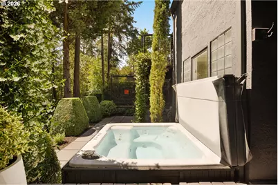 762 Lake Forest Dr, Lake Oswego, OR 97034 - Photo 27