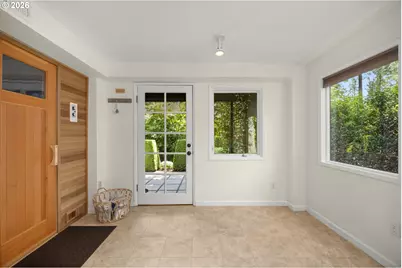 762 Lake Forest Dr, Lake Oswego, OR 97034 - Photo 21
