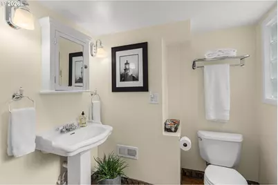 762 Lake Forest Dr, Lake Oswego, OR 97034 - Photo 19
