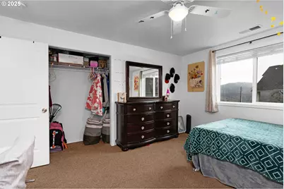 860 NE Ventura St, Roseburg, OR 97470 - Photo 29