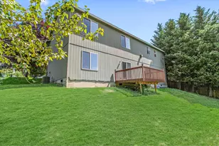 3113 NW Pacific Rim Dr, Camas, WA 98607 - Photo 31