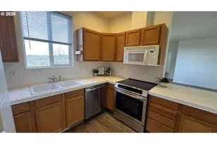 3113 NW Pacific Rim Dr, Camas, WA 98607 - Photo 41