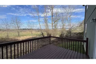 3113 NW Pacific Rim Dr, Camas, WA 98607 - Photo 35