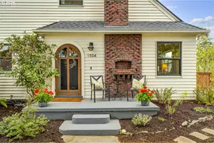 1304 NE 51st Ave, Portland, OR 97213 - Photo 3