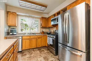 3317 SE 112th Ave, Portland, OR 97266 - Photo 15