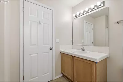 1661 SW Wright Pl, Troutdale, OR 97060 - Photo 21