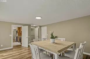 1448 SE 148th Ave, Portland, OR 97233 - Photo 7