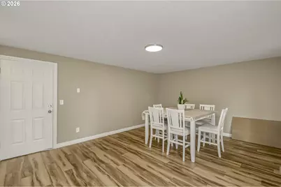 1448 SE 148th Ave, Portland, OR 97233 - Photo 11